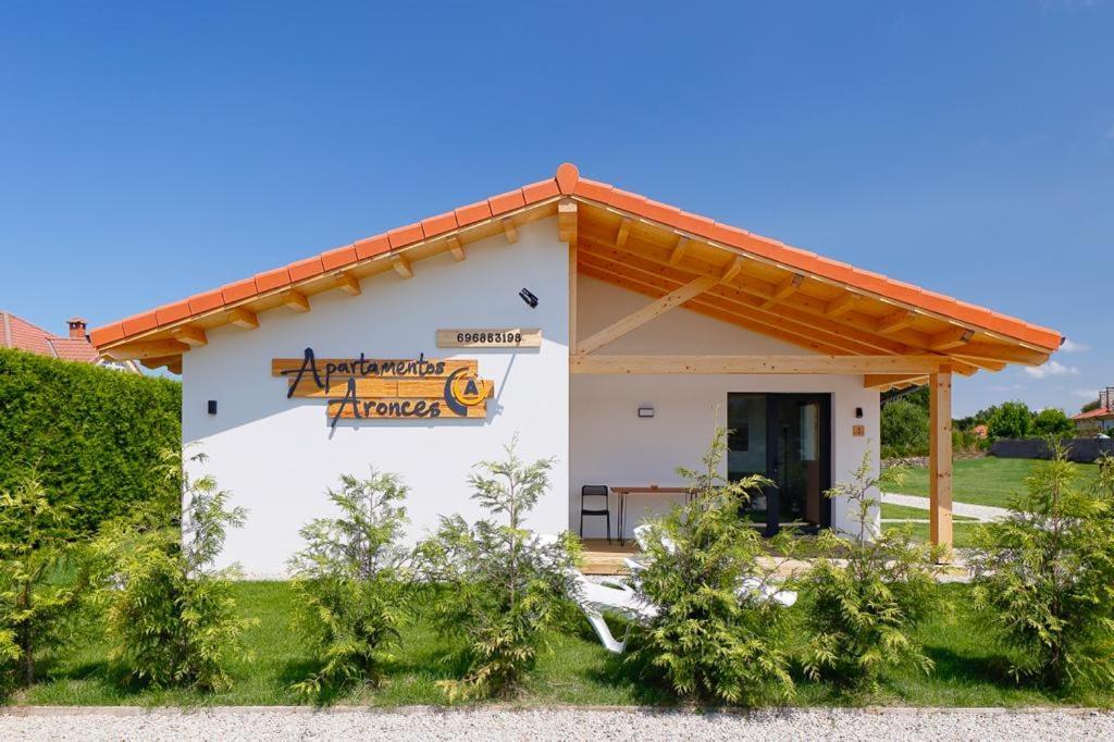 Apartamentos Aronces 库迪列罗 外观 照片